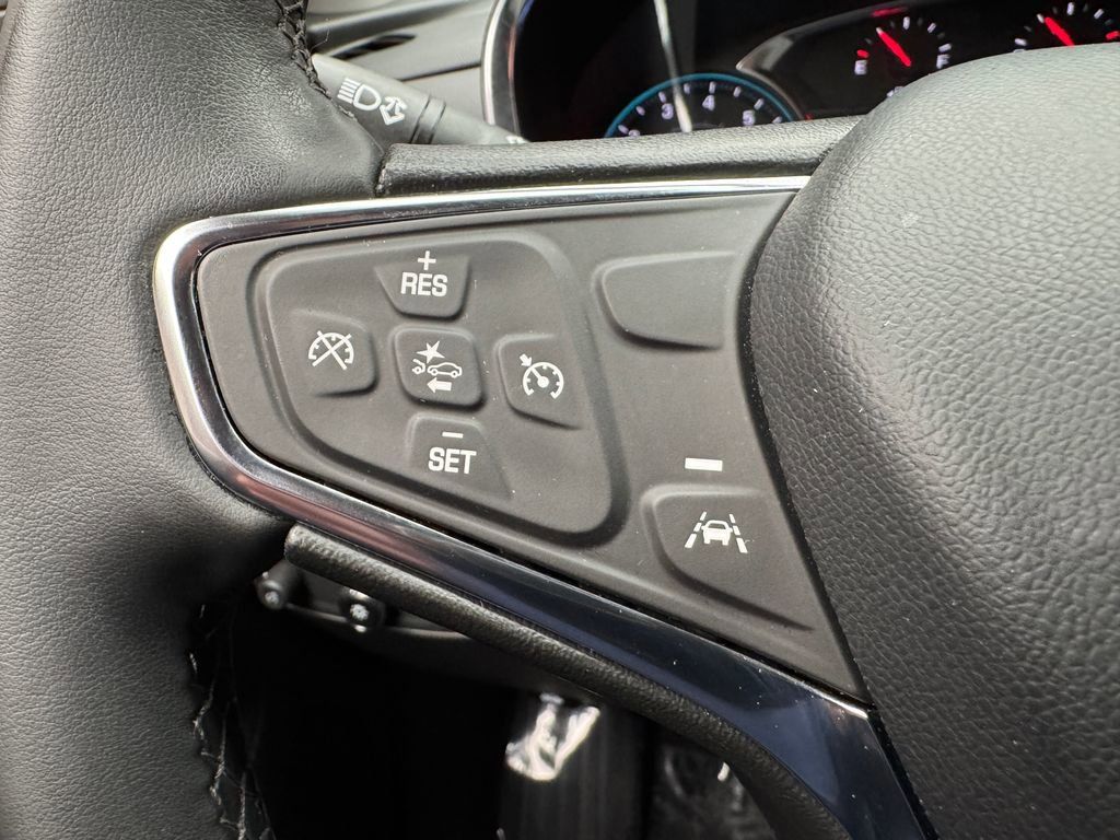 Used 2023 Chevrolet Equinox LT FWD image 15