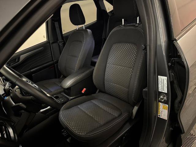 Certified 2023 Ford Escape Active w/ Cold Weather Package image 18