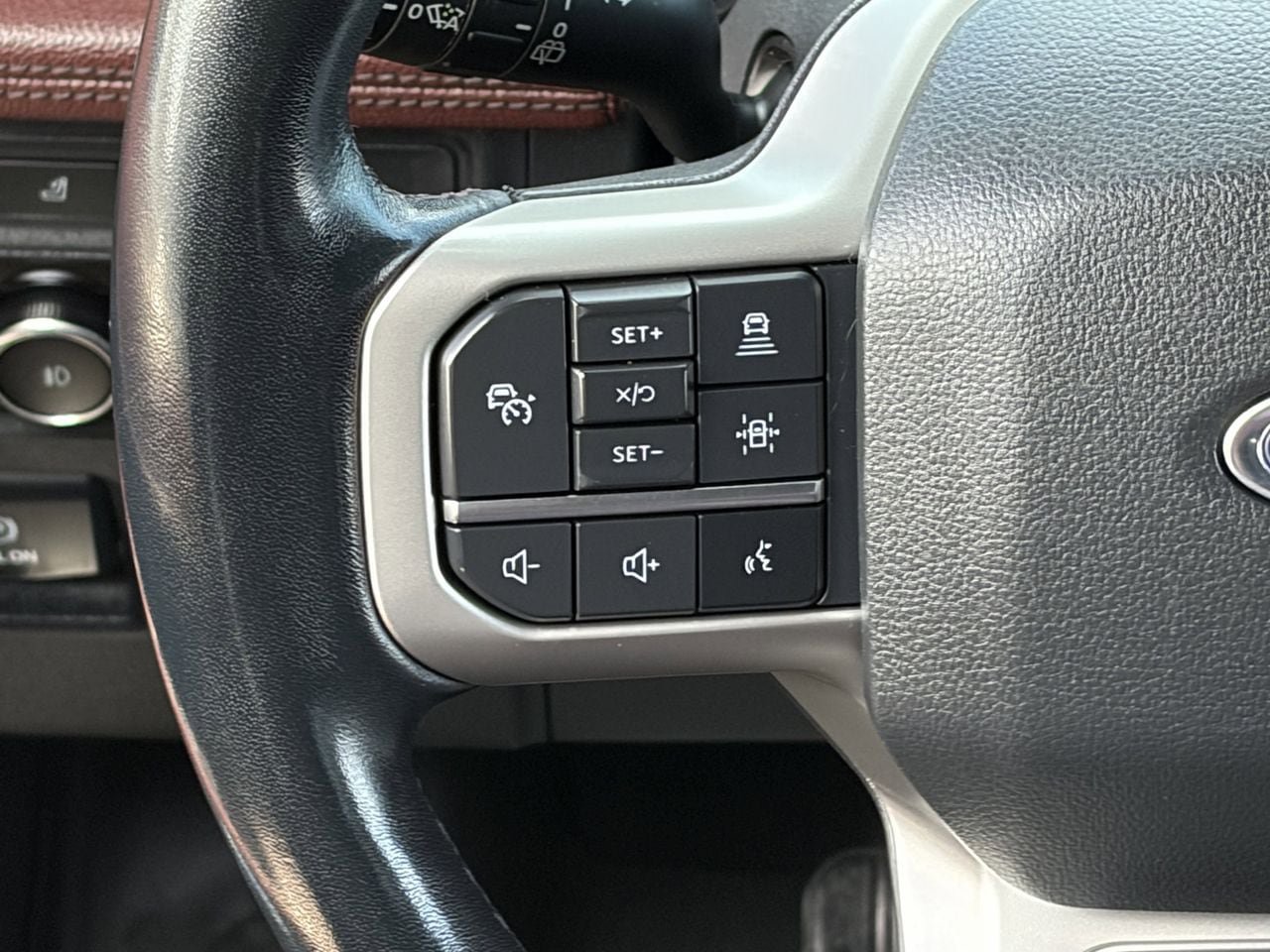 Certified 2023 Ford Expedition Limited AWD/4WD image 20