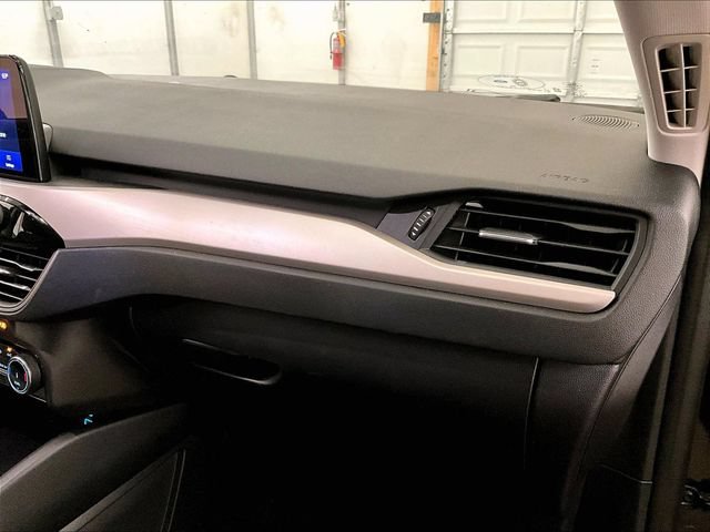 Certified 2022 Ford Escape SE w/ Convenience Package AWD/4WD image 15