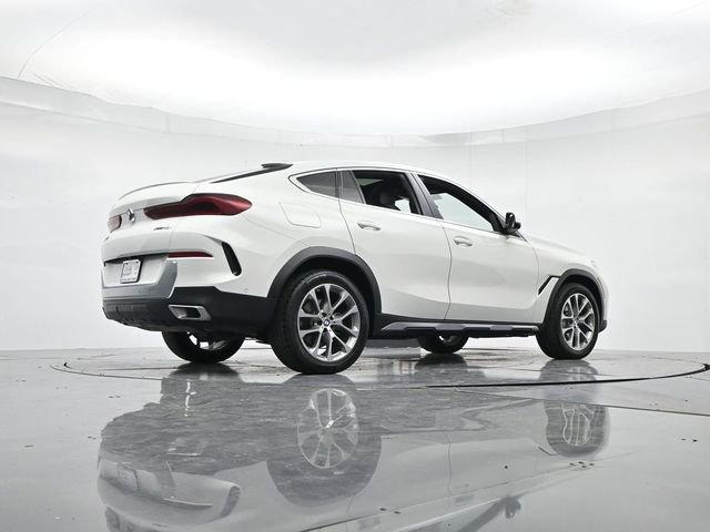 Used 2023 BMW X6 xDrive40i w/ Premium Package image 31