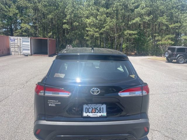 Used 2025 Toyota Corolla Cross L FWD image 7