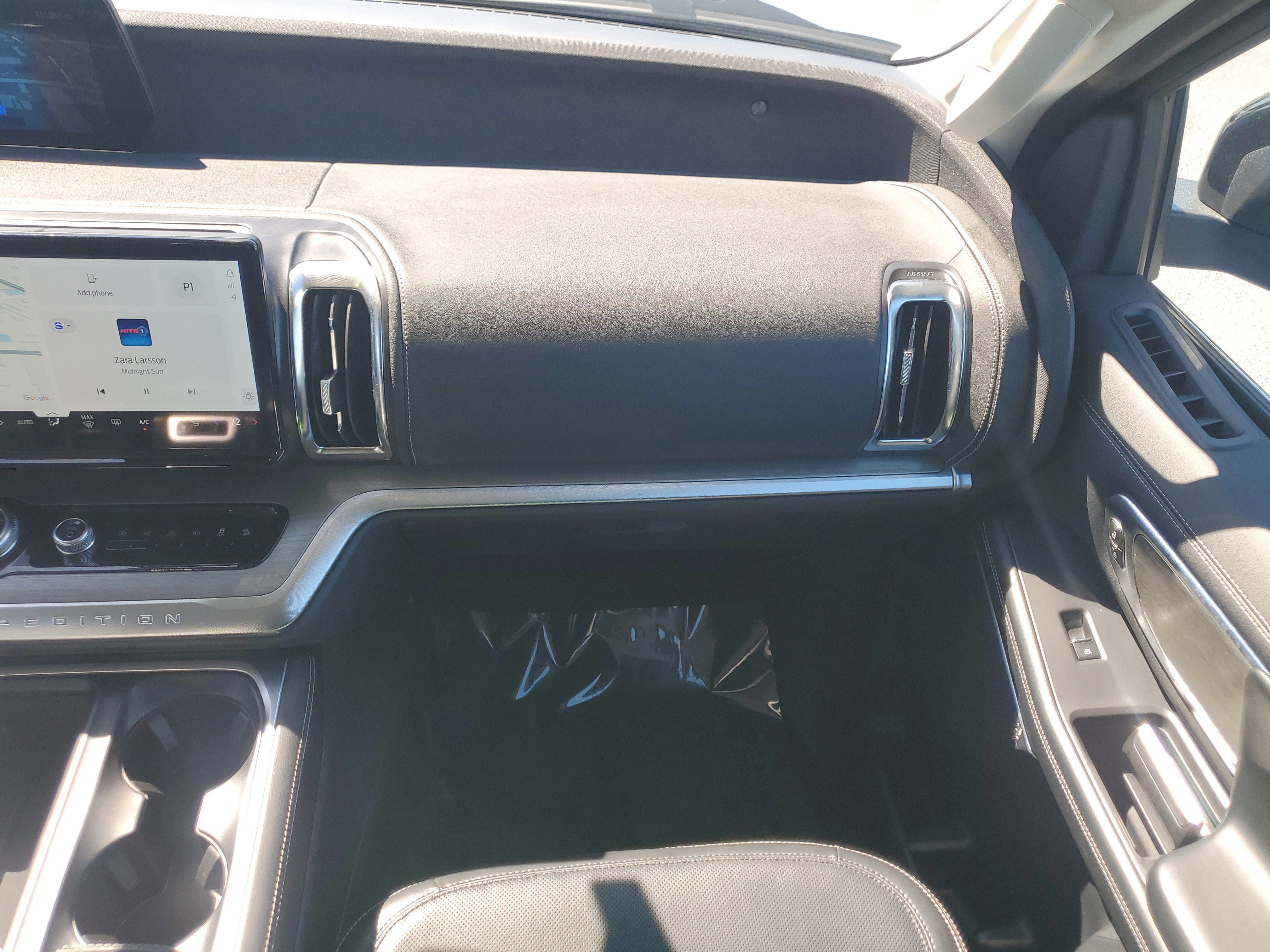 Certified 2025 Ford Expedition Max Platinum image 17