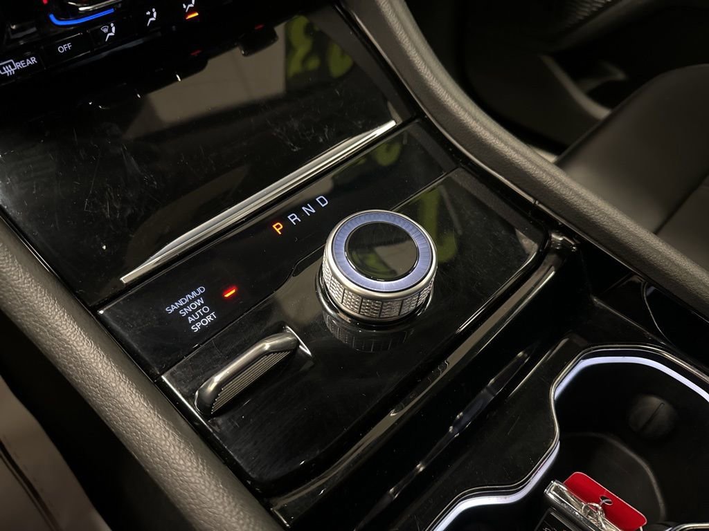 Used 2023 Jeep Grand Cherokee L Limited image 35