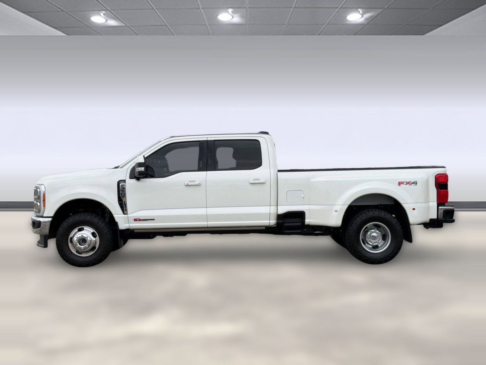 Certified 2023 Ford F350 Lariat w/ Lariat Ultimate Package AWD/4WD image 2