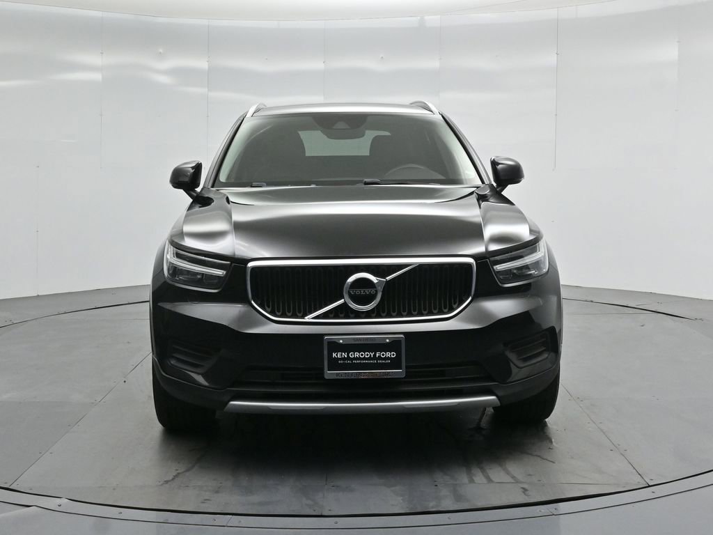 Used 2022 Volvo XC40 T5 Momentum image 20