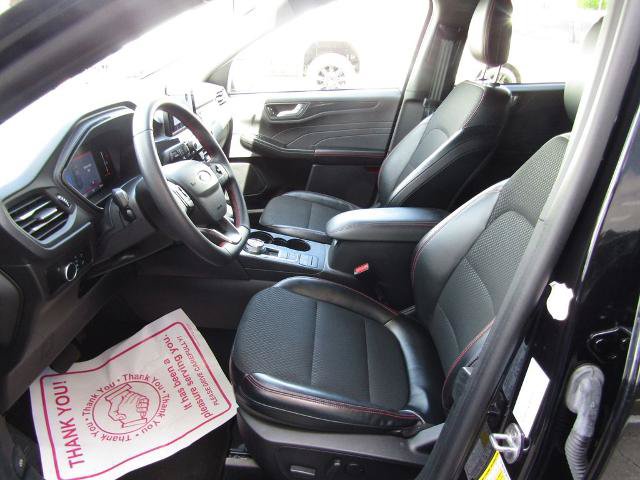 Certified 2025 Ford Escape ST-Line AWD/4WD image 21