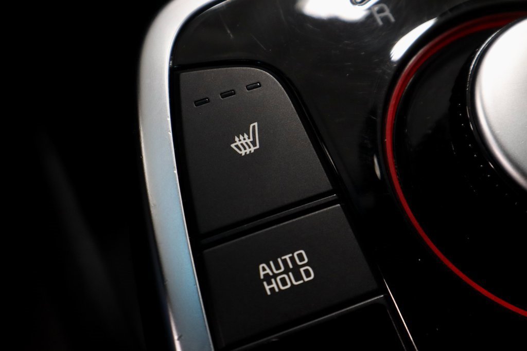 Used 2022 Kia Niro EX w/ Cold Weather Package image 12