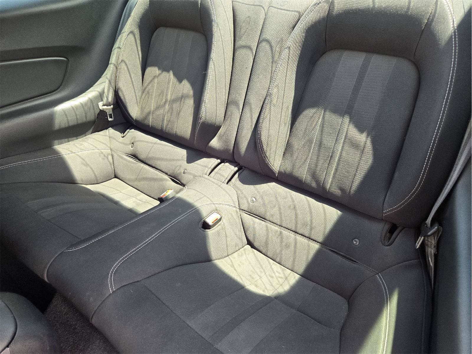 Certified 2019 Ford Mustang Coupe RWD image 28