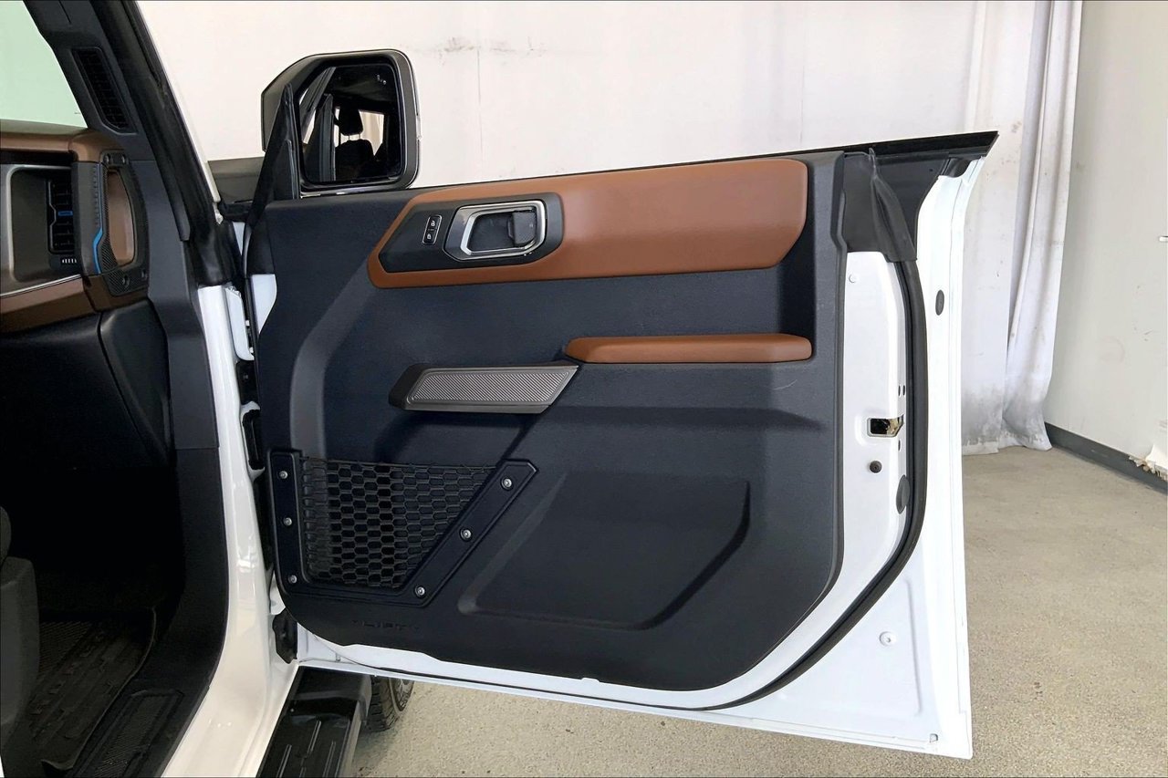 Certified 2023 Ford Bronco Outer Banks AWD/4WD image 26