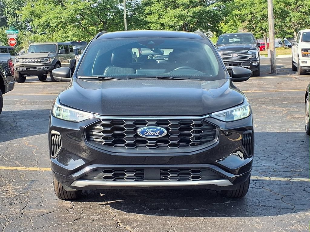 Certified 2024 Ford Escape ST-Line w/ Tech Pack #1 AWD/4WD image 22