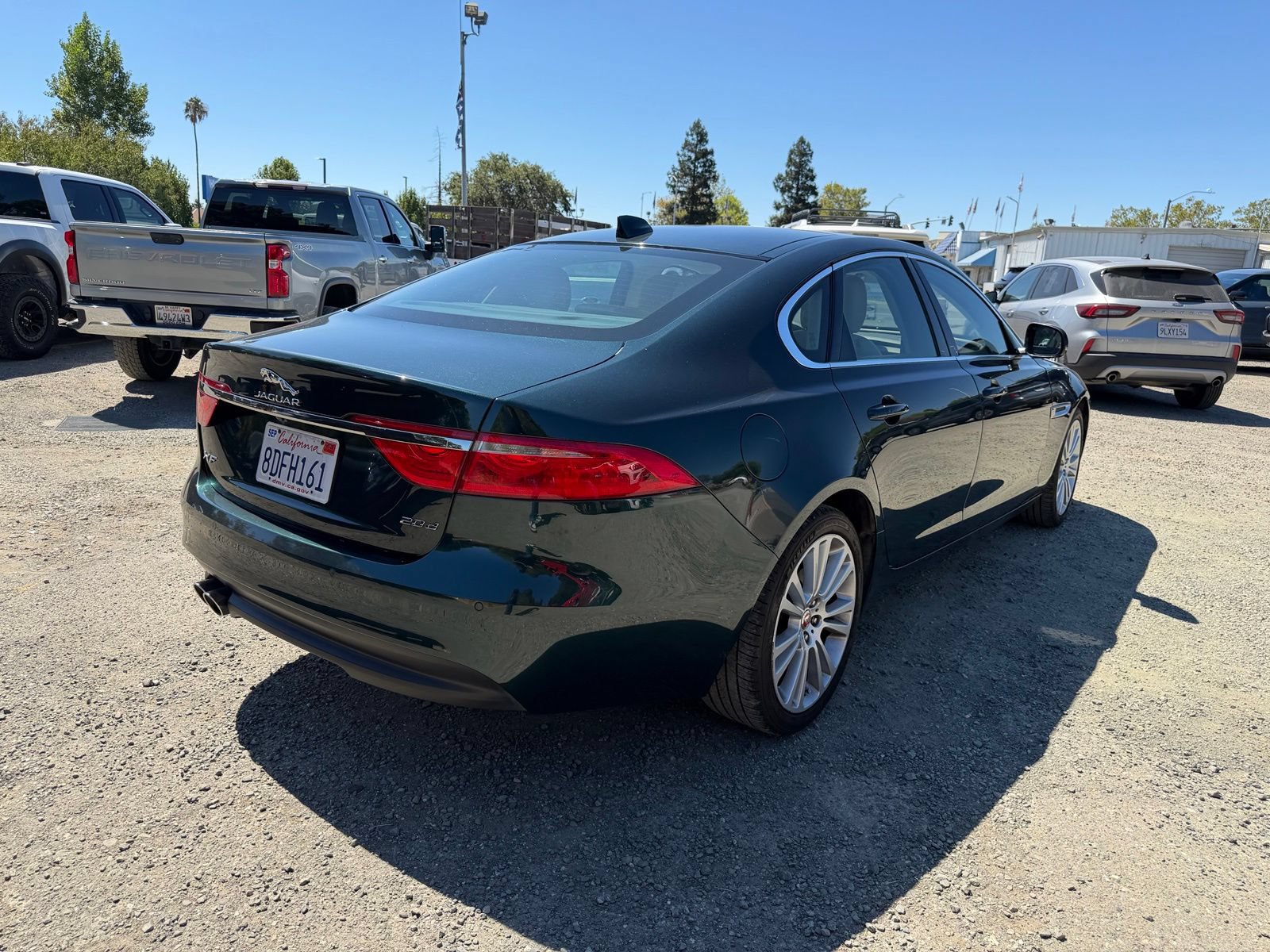 Used 2017 Jaguar XF Prestige RWD image 5