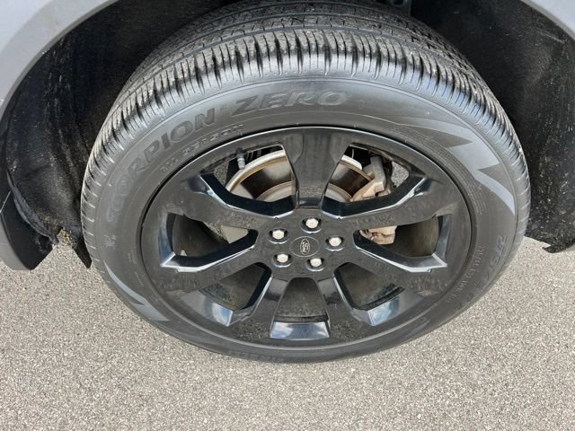 Certified 2023 Ford Explorer ST-Line AWD/4WD image 7