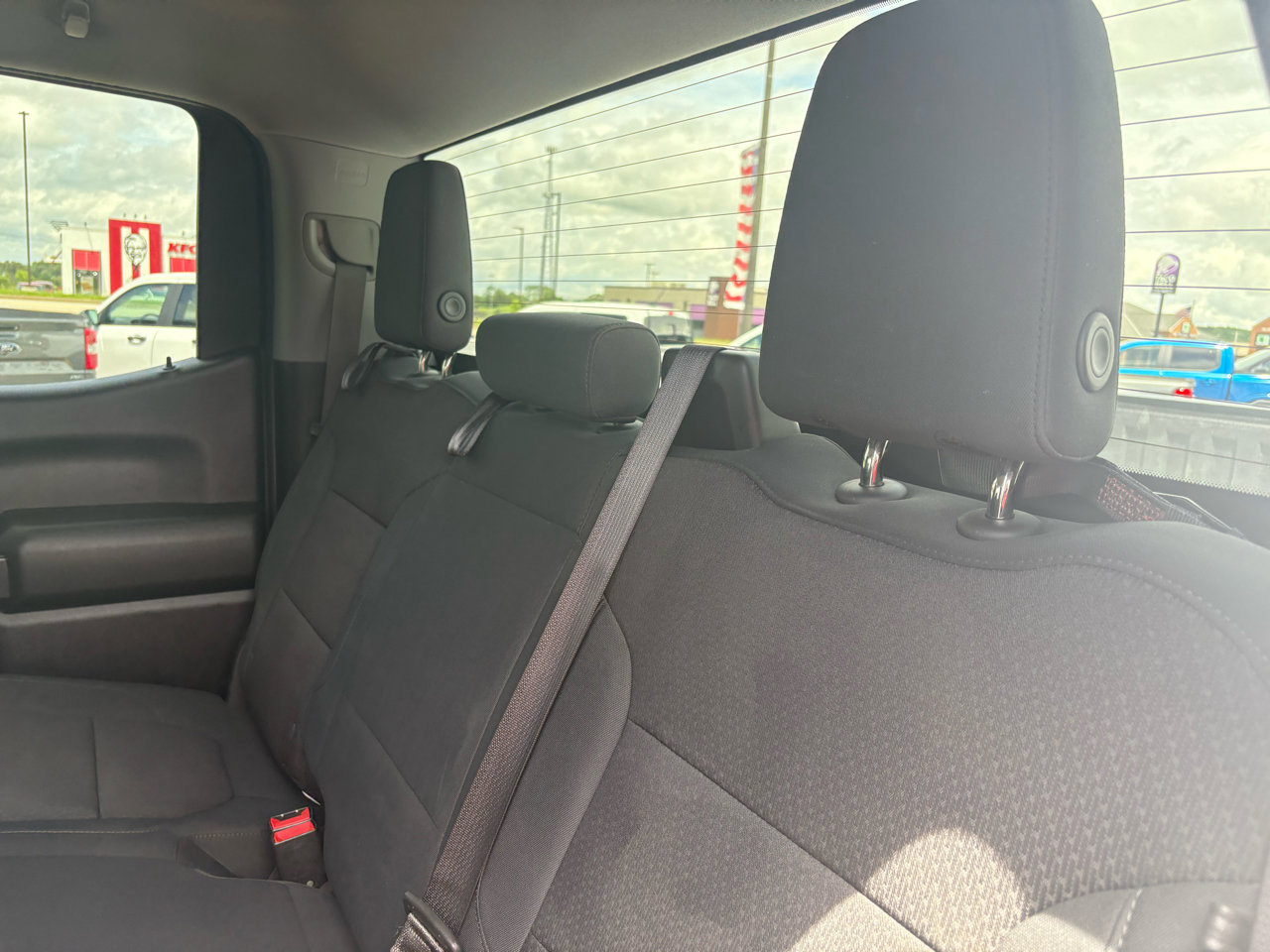 Used 2020 Chevrolet Silverado 1500 Custom w/ Custom Value Package image 95