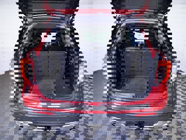 Certified 2021 Ford Explorer Limited w/ Hybrid Equipment Group 310A image 10