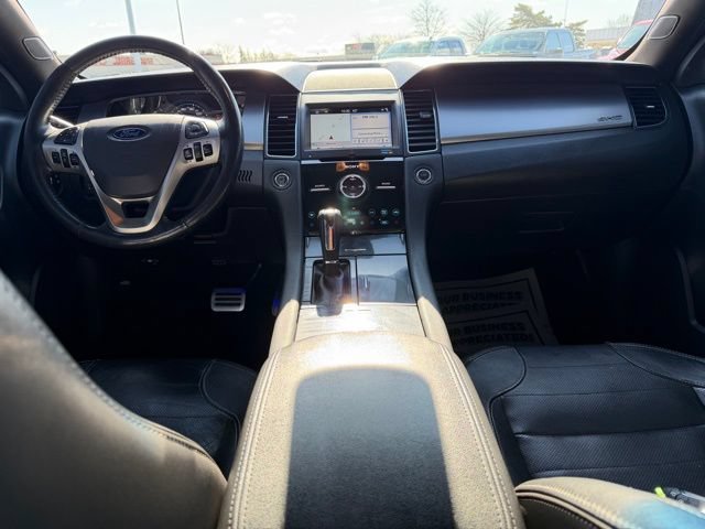 Certified 2018 Ford Taurus SHO w/ Driver Assist Package AWD/4WD image 5
