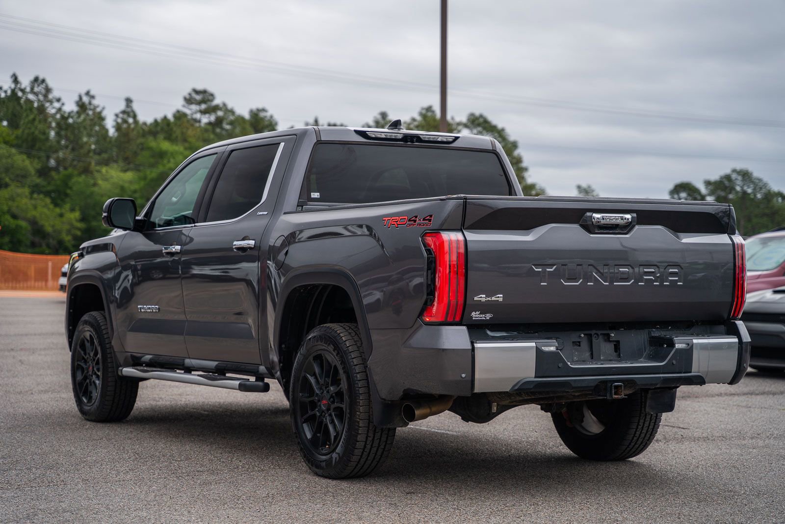 Used 2022 Toyota Tundra Limited w/ TRD Off-Road Package AWD/4WD image 7