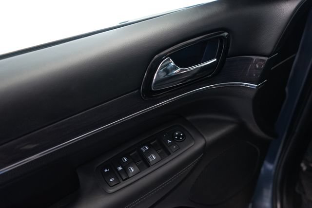 Used 2020 Jeep Grand Cherokee Overland AWD/4WD image 20