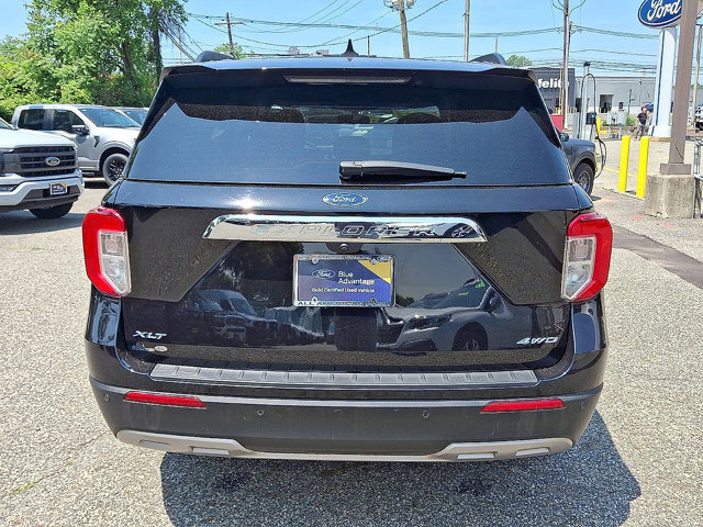 Certified 2022 Ford Explorer XLT w/ Equipment Group 202A image 23