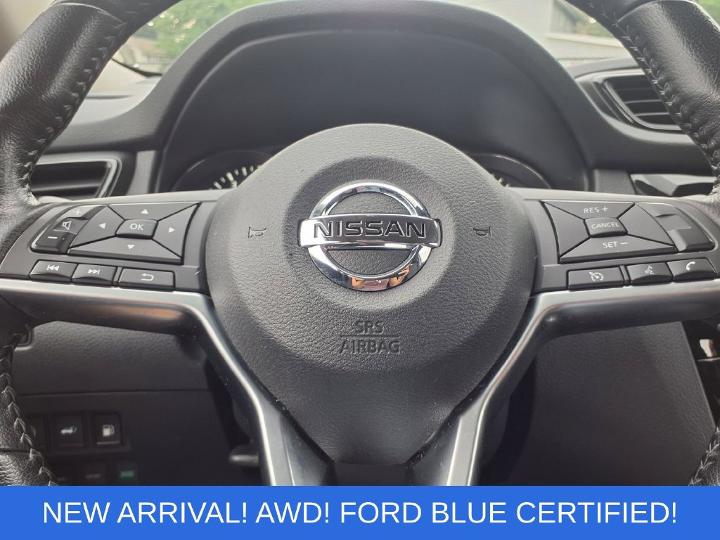 Used 2020 Nissan Rogue SV AWD/4WD image 14