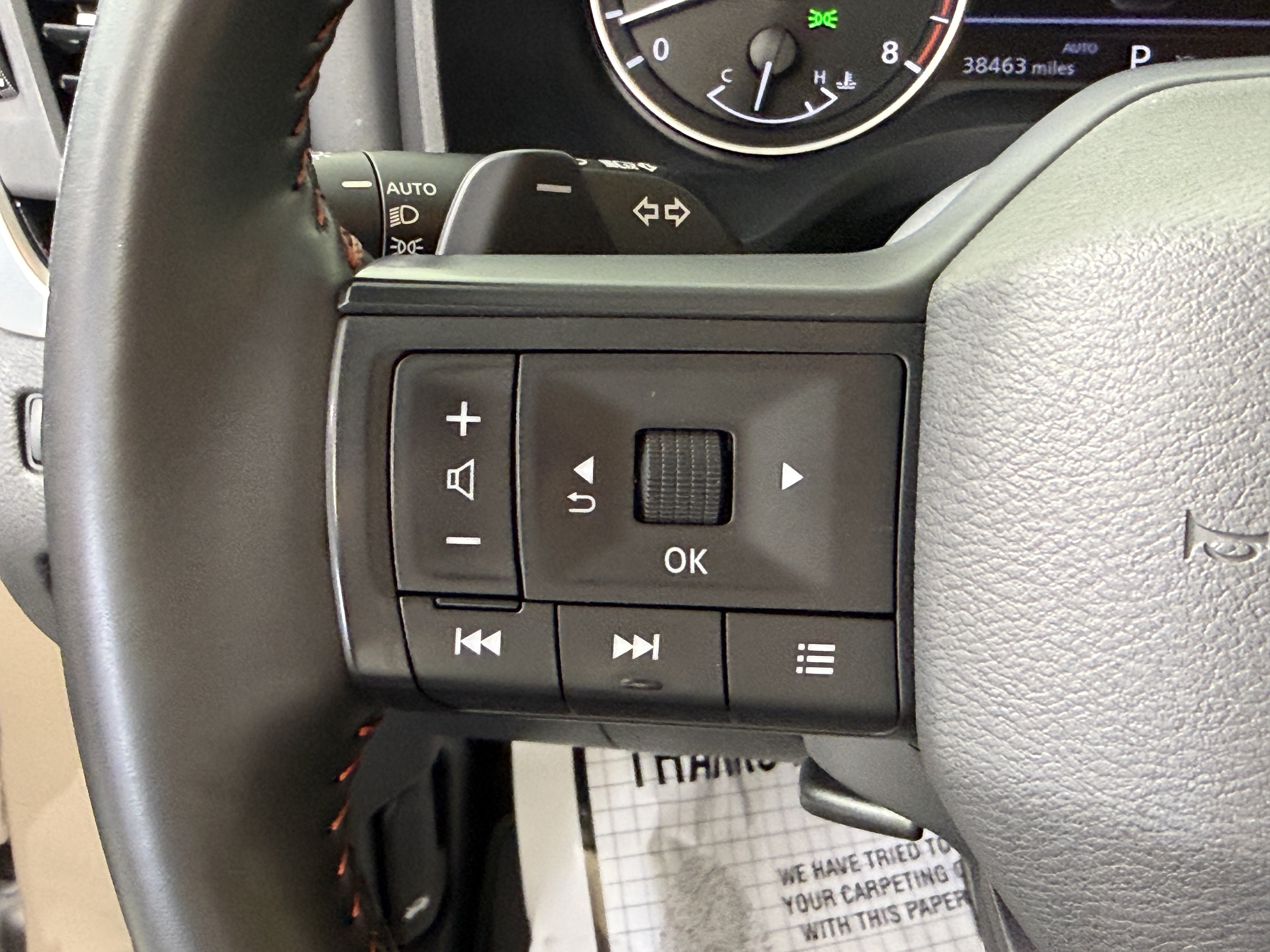 Used 2025 Nissan Rogue SV AWD/4WD image 27