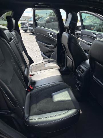 Certified 2020 Ford Edge ST w/ Equipment Group 401A AWD/4WD image 28