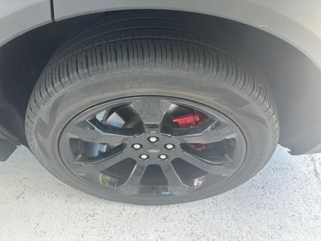 Certified 2022 Ford Explorer ST w/ ST Street Pack AWD/4WD image 9