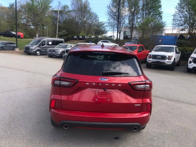 Certified 2023 Ford Escape ST-Line Select w/ Tech Pack #1 image 4