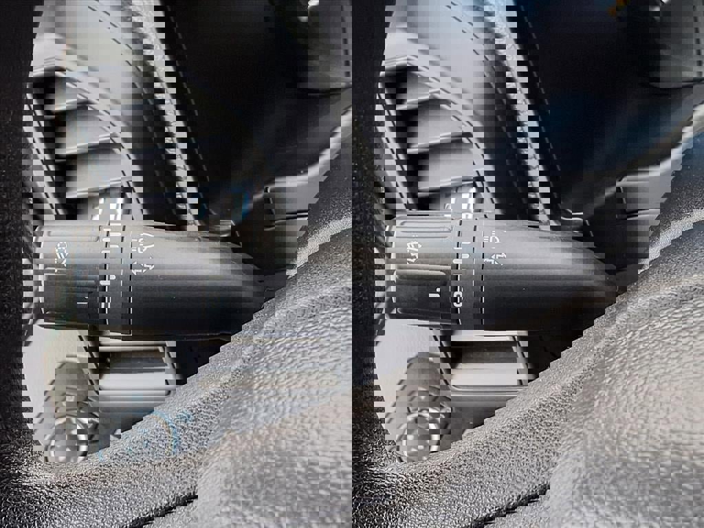 Certified 2018 Ford F150 XL w/ Equipment Group 101A Mid image 16