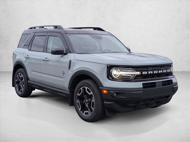 Certified 2024 Ford Bronco Sport Outer Banks w/ Tech Package AWD/4WD image 3