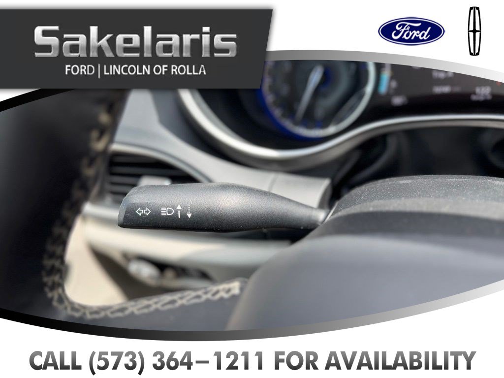 Used 2022 Chrysler Pacifica Touring-L FWD image 19