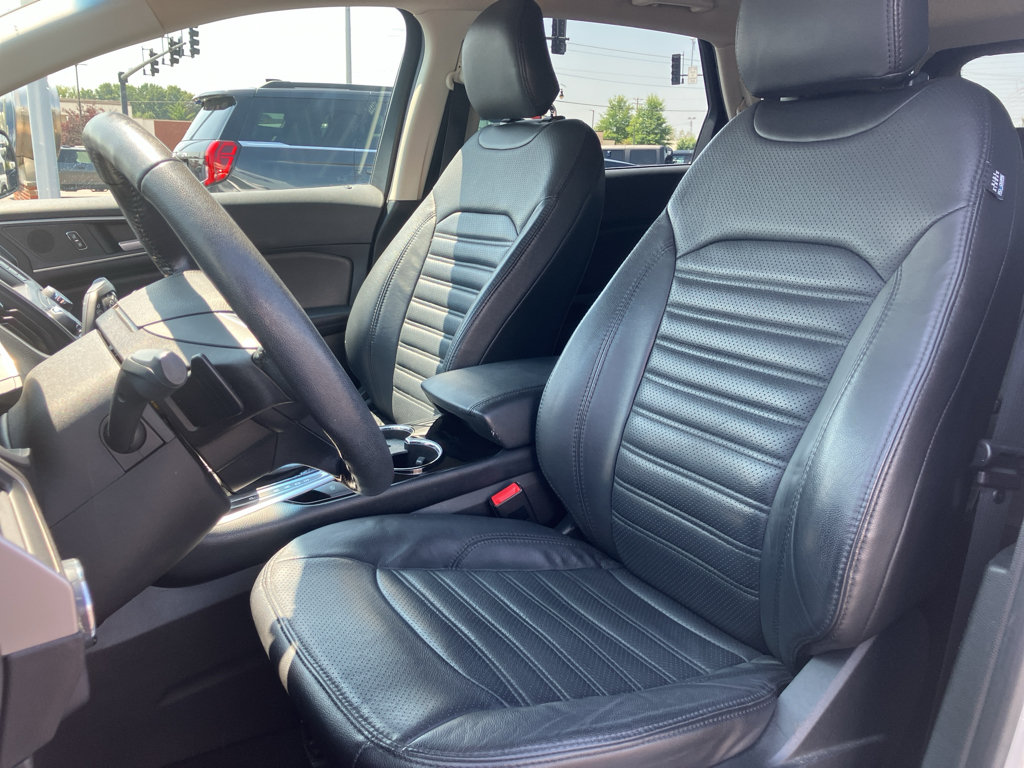 Certified 2018 Ford Edge SEL AWD/4WD image 27