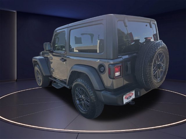 Used 2024 Jeep Wrangler Sport AWD/4WD image 6
