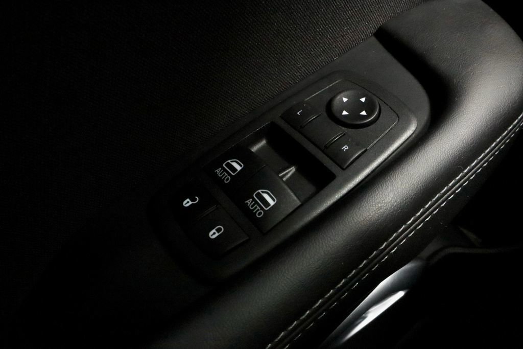 Used 2022 Dodge Challenger R/T w/ Driver Convenience Group image 24