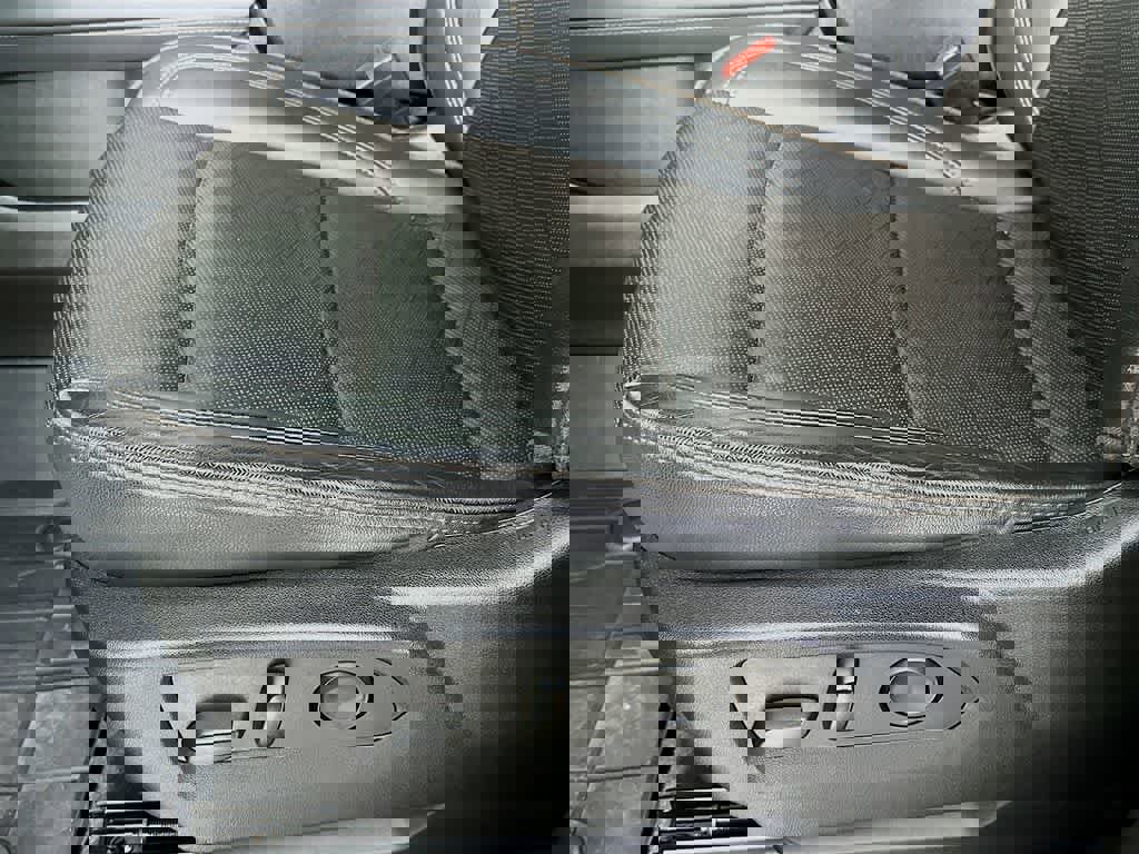 Used 2021 Chevrolet Suburban High Country image 31