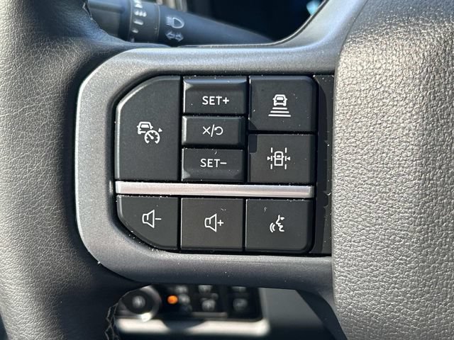 Certified 2025 Ford F250 Lariat w/ Lariat Ultimate Package AWD/4WD image 32