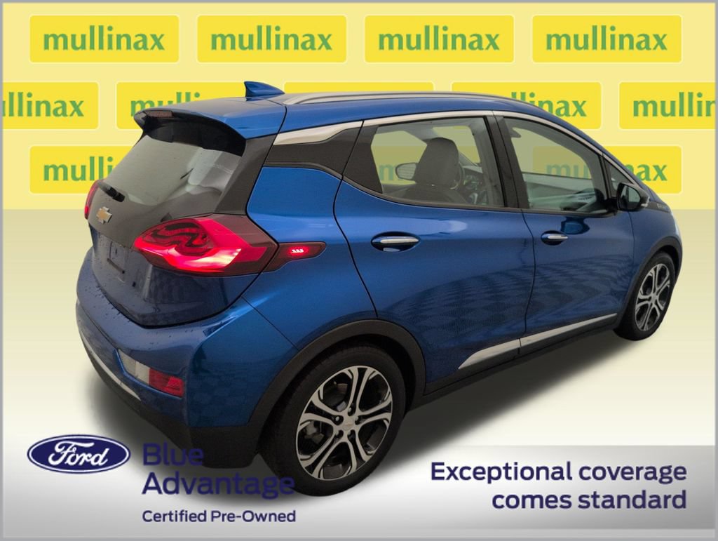 Used 2021 Chevrolet Bolt Premier w/ Infotainment Package FWD image 3