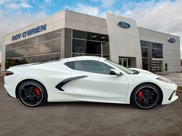 Used 2025 Chevrolet Corvette Stingray Coupe w/ 1LT RWD image 6