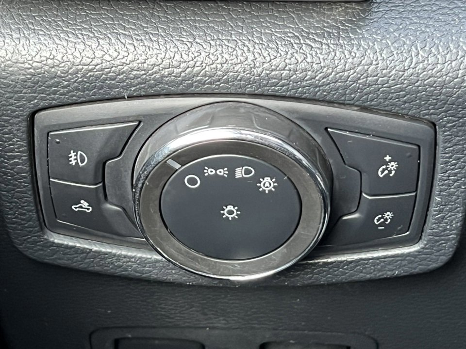 Certified 2022 Ford F350 Platinum image 27