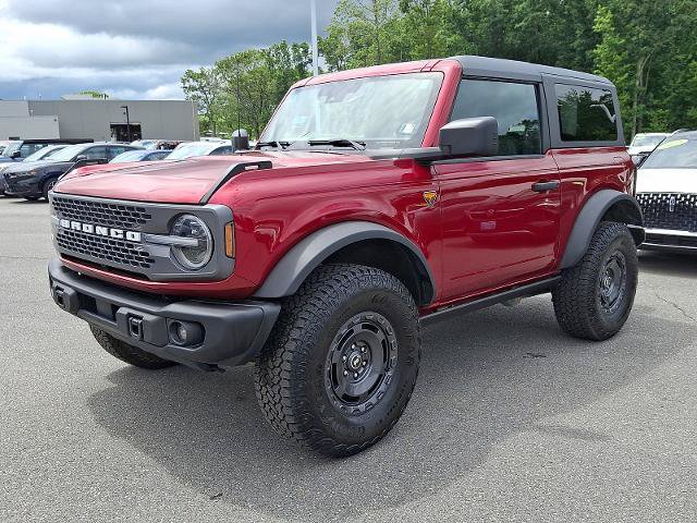 Certified 2025 Ford Bronco Badlands w/ Sasquatch Package AWD/4WD image 3