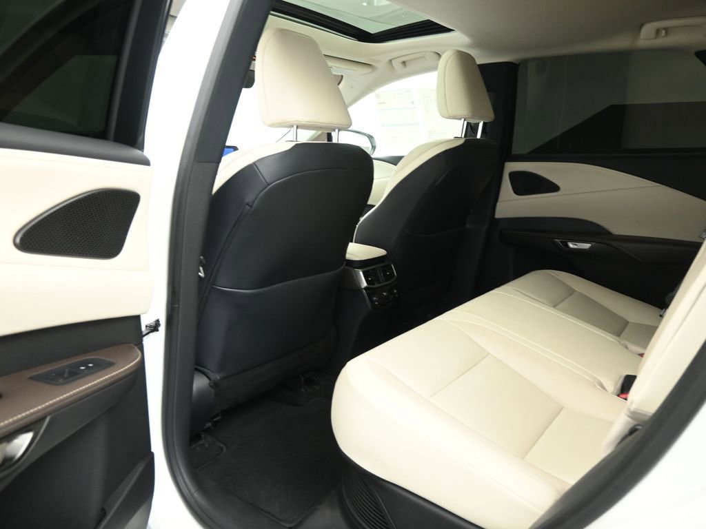 Used 2024 Lexus RX 350h w/ Convenience Package AWD/4WD image 20