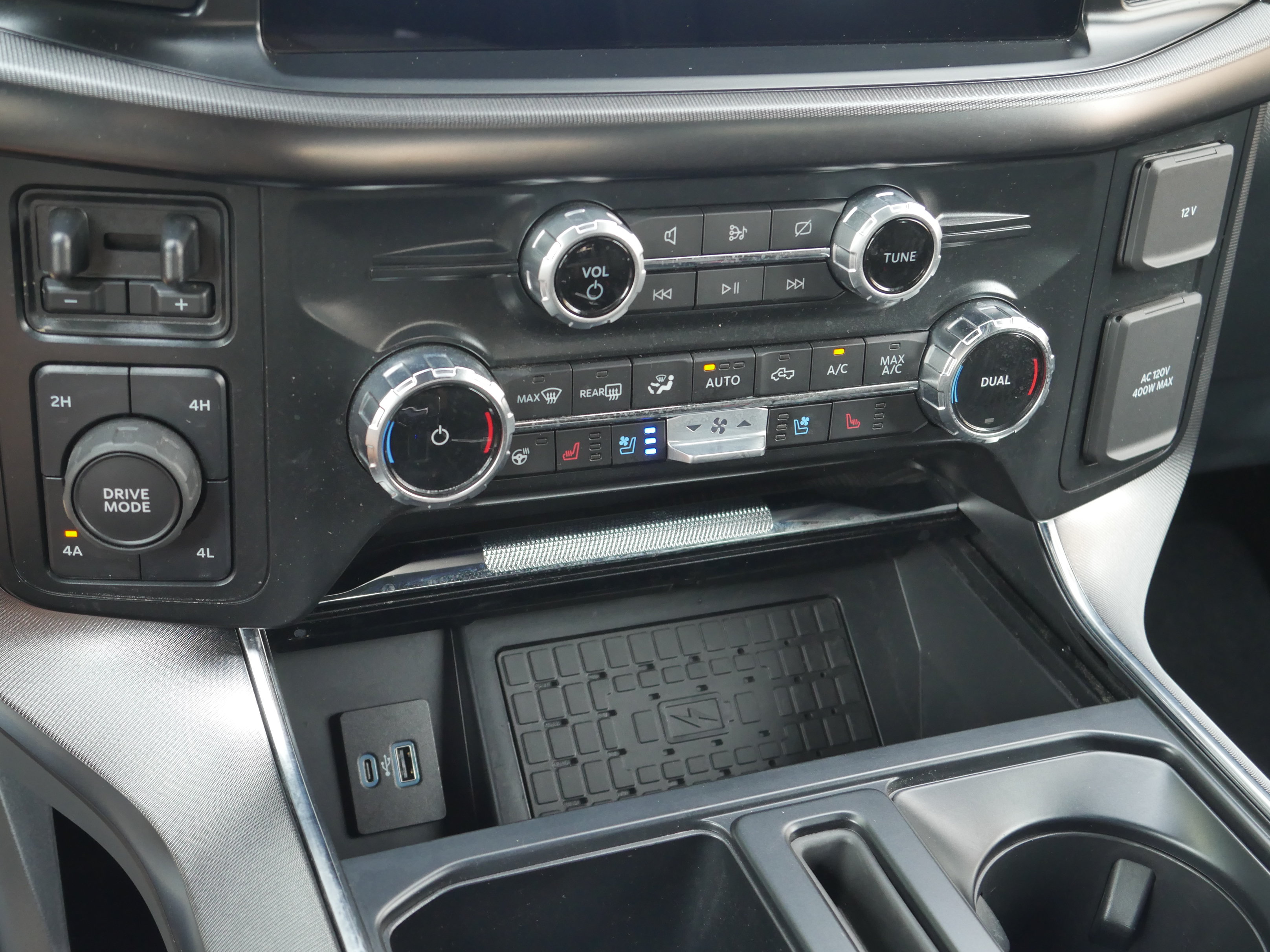 Certified 2023 Ford F150 Platinum AWD/4WD image 16