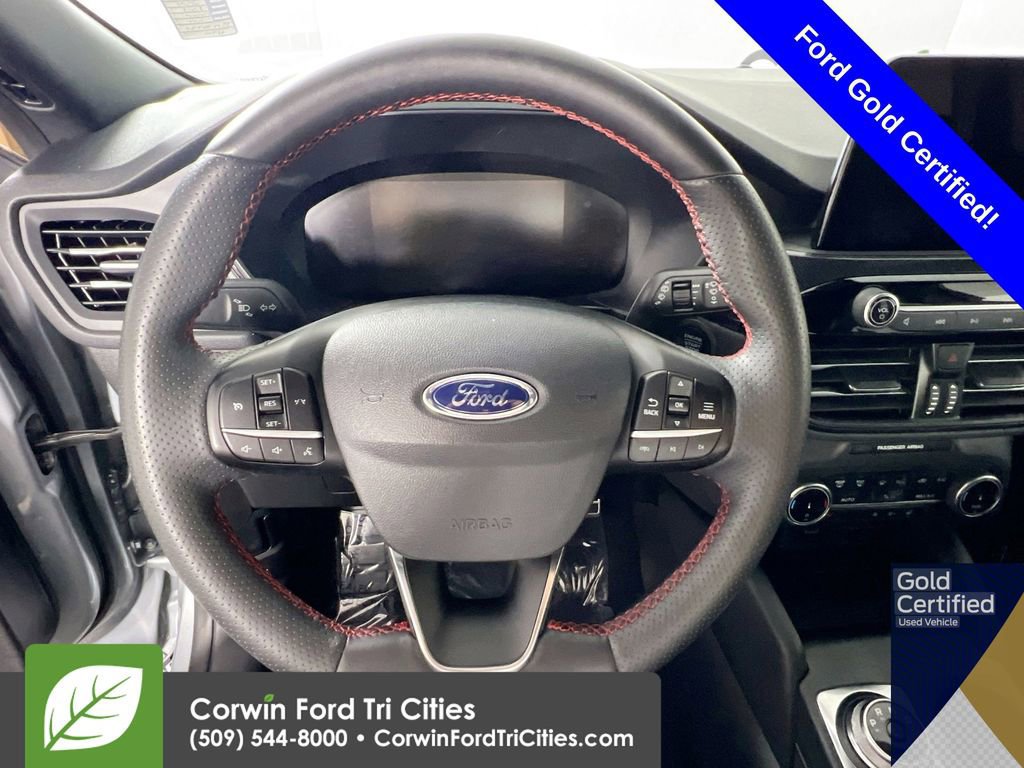 Certified 2024 Ford Escape ST-Line AWD/4WD image 12