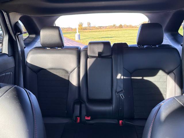 Certified 2024 Ford Edge ST-Line w/ Class II Trailer Tow Package AWD/4WD image 25