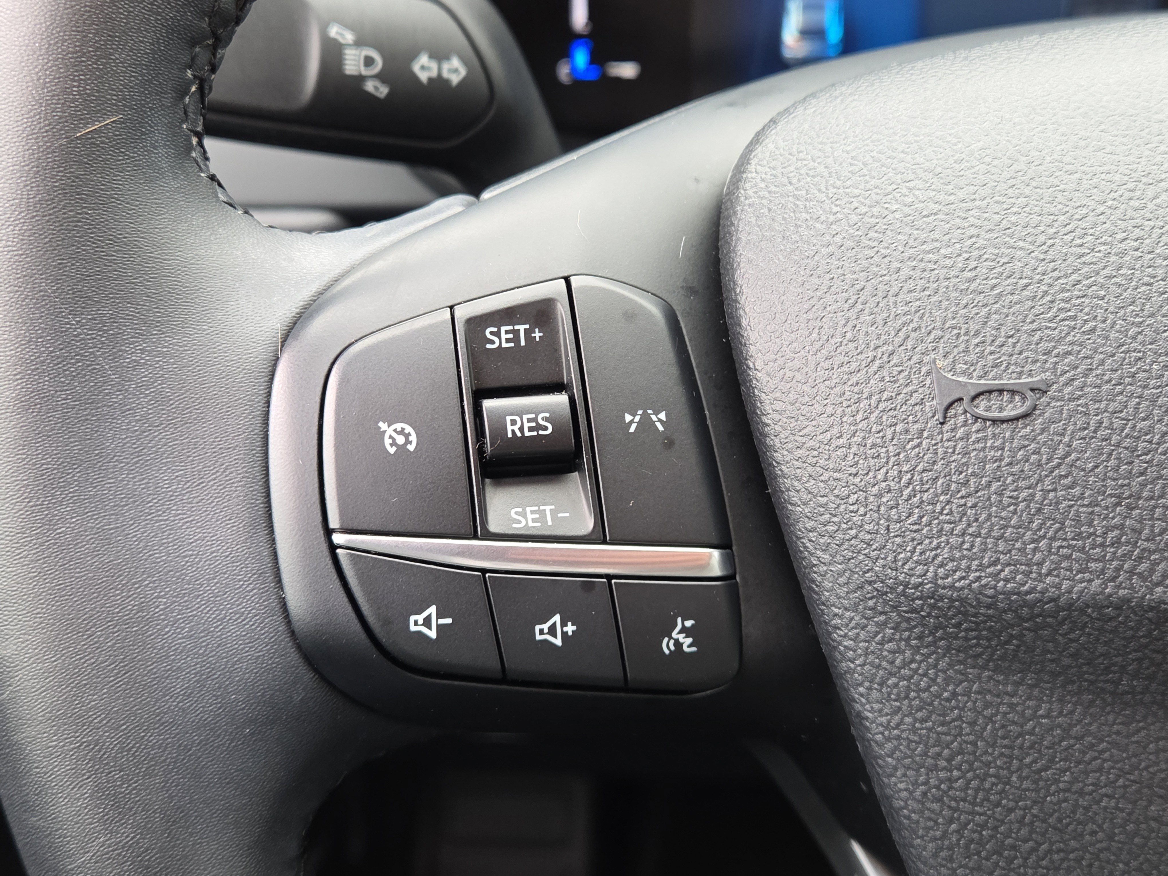 Certified 2023 Ford Escape Active FWD image 19
