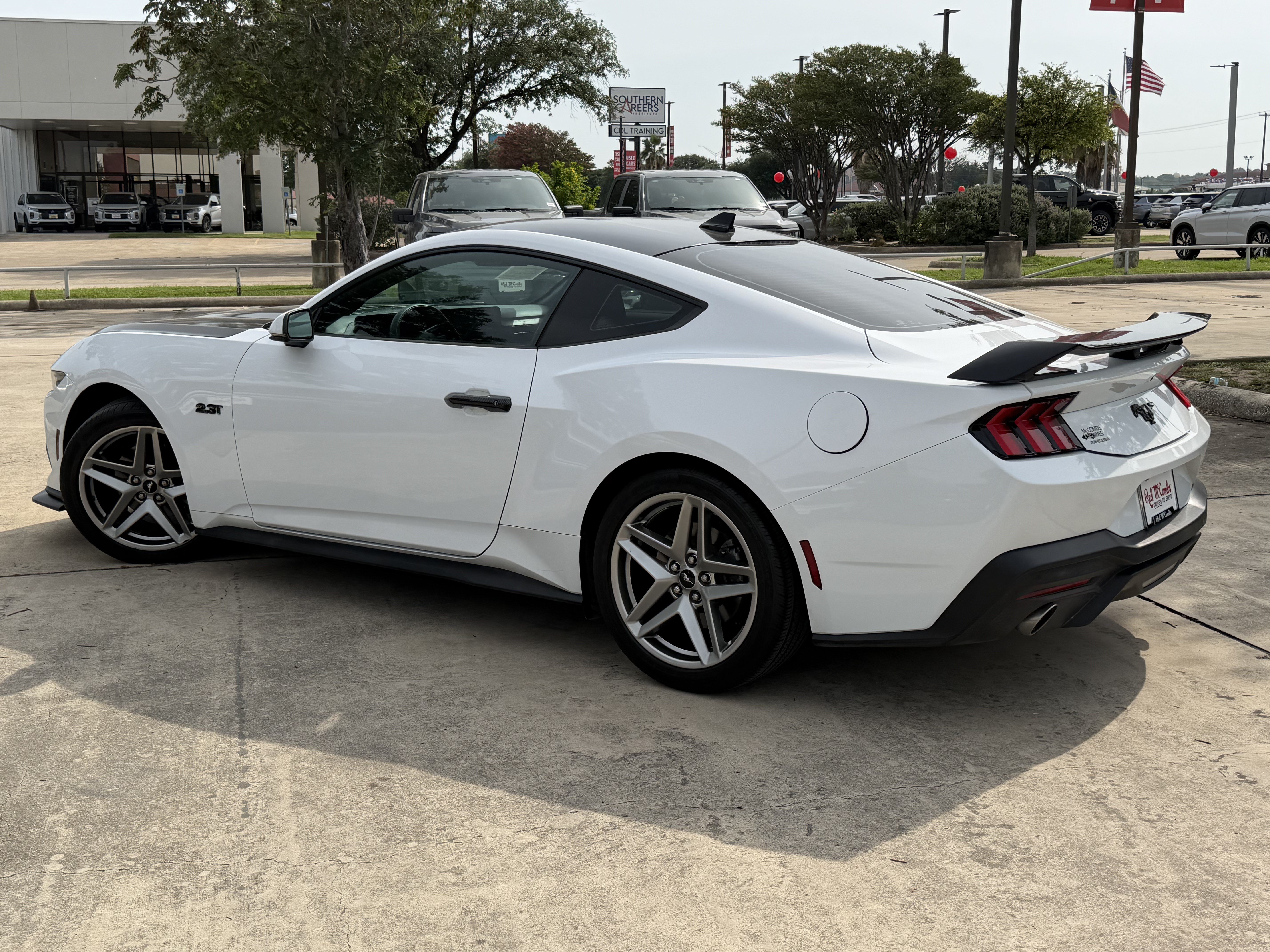 Certified 2024 Ford Mustang Premium RWD image 8