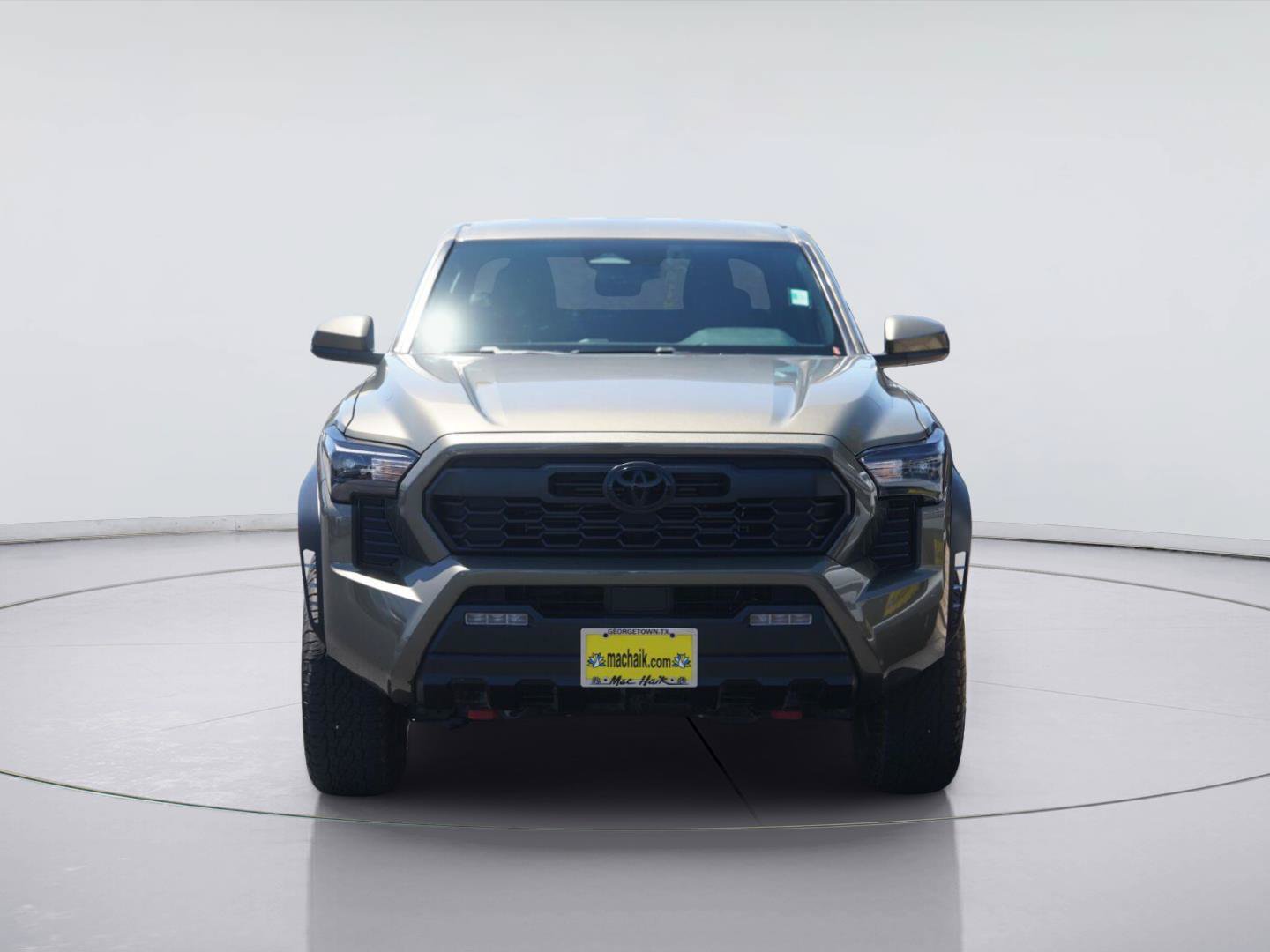 Used 2025 Toyota Tacoma TRD Off-Road AWD/4WD image 3