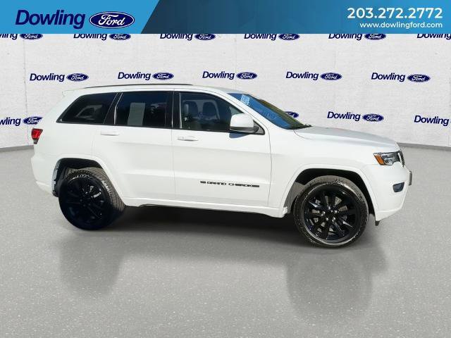 Used 2022 Jeep Grand Cherokee Laredo X image 4