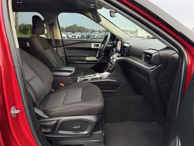 Certified 2023 Ford Explorer XLT image 20