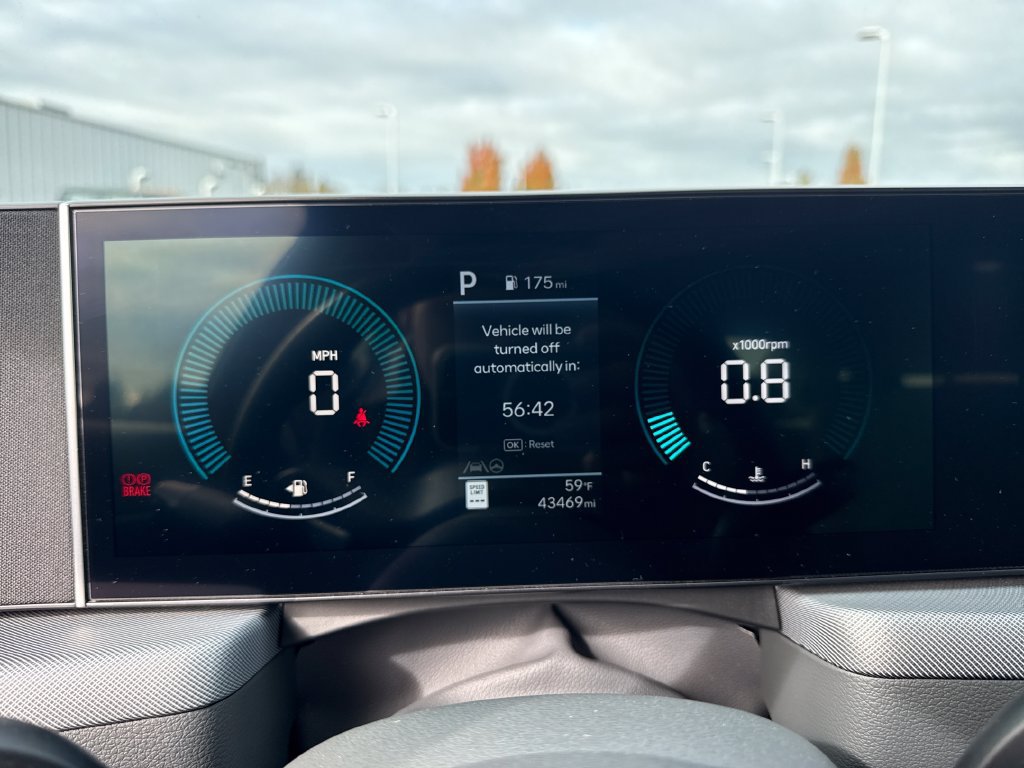 Used 2025 Hyundai Sonata SEL FWD image 21